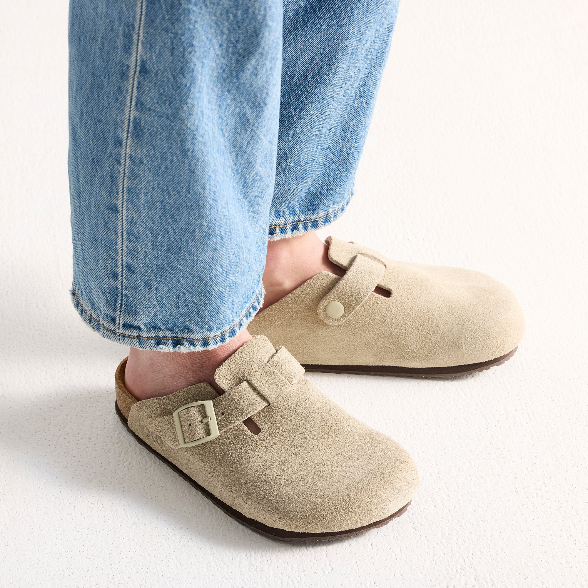 XOCORE Soft rocker support sandal closed toe soft sand