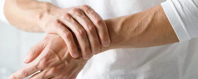 Artros i hand och handled (förslitningsskada) 