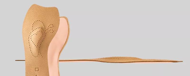 Tunn och smal design för att passa i alla skor Tunn och smal design för att passa i alla skor